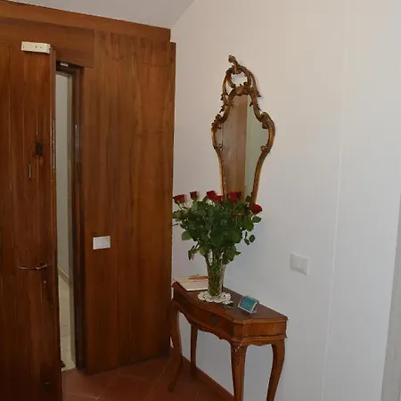 Verona Relax & Stay Apartments Esterno foto